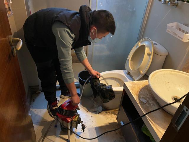 丁青马桶疏通-疏通下水道