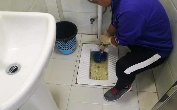 丁青疏通蹲坑